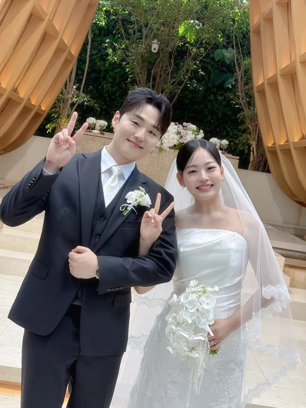 화이트 호접 본식부케